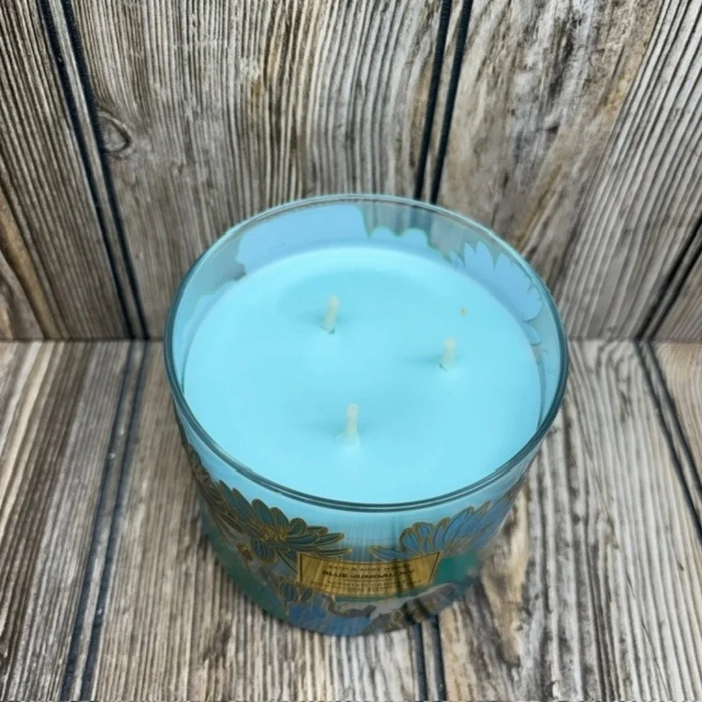 NEW Bath & Body Works BLUE BUNGALOW 3-Wick Candle 14.5 Oz Lucky Elephant Design - Picture 2 of 3